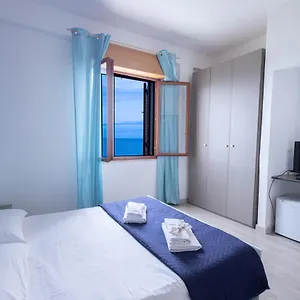 https://nana-rooms.sicilyhotelsitaly.net